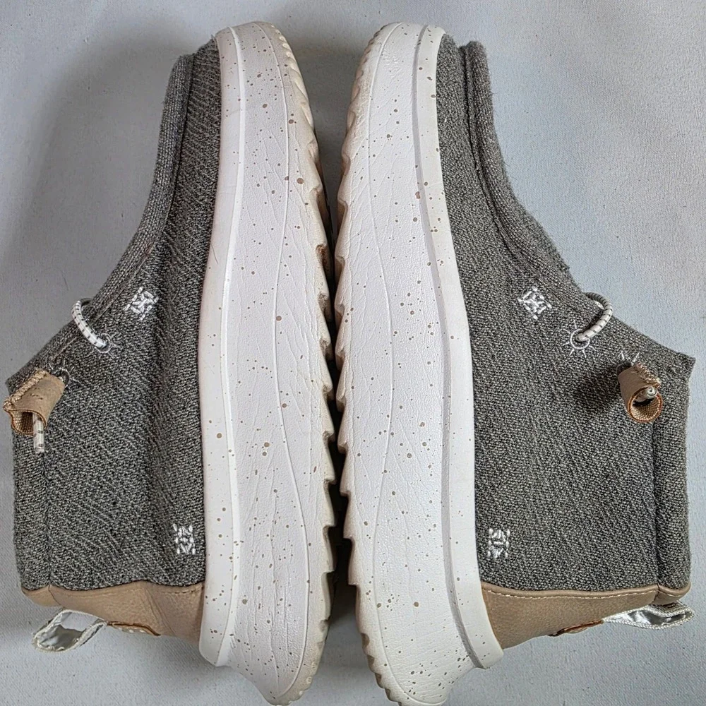 Hey Dude Wendy Peak Hi Grey Platform Chukka Boots Womens Size 8 Wool Blend
